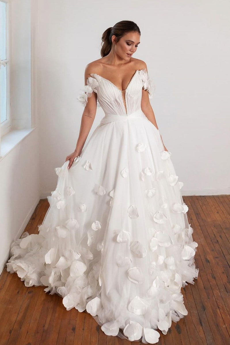 Charming Off The Shoulder Pleat Sweethart Butterfly Flower Wedding Dre – TANYA BRIDAL