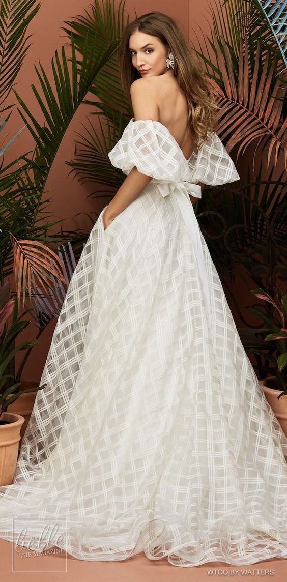 Watters Traditional Wedding Dresses With Detachable Sleeves