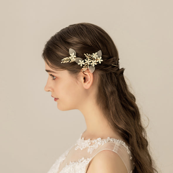 O558 New Milky White Flower Hair Fork Set Bridal Accessories
