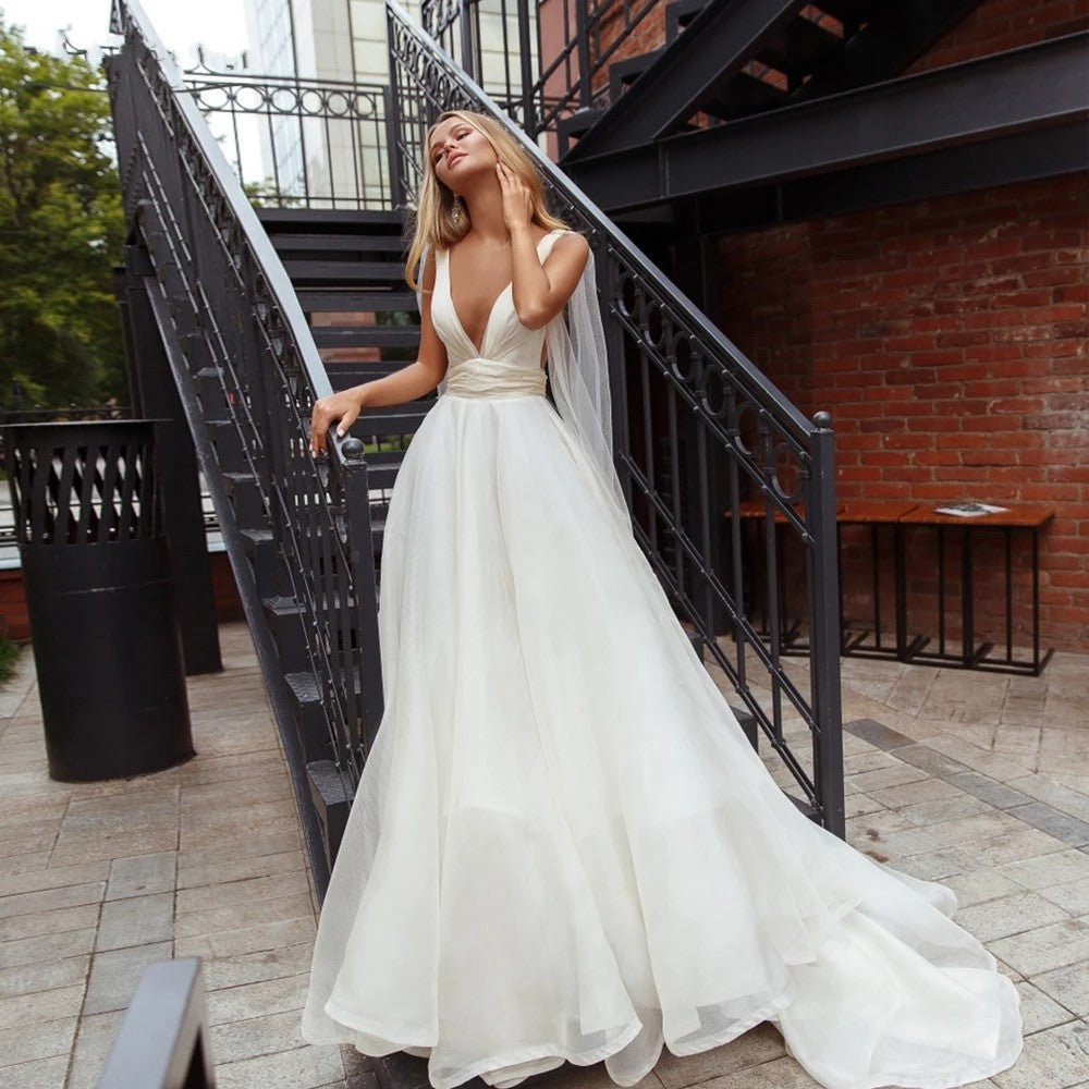 Backless Boho Bridal Gowns Elegant Noivas with Wrap Chic DW591 – TANYA  BRIDAL