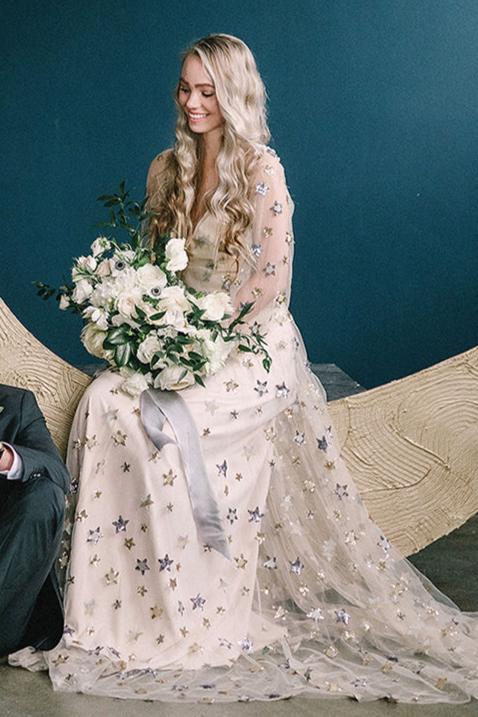 Elegant A-Line Wedding Dresses Sleeveless Glitter Sequines Bridal Dress Boho Beach Wedding Prom Ball Gowns Customized