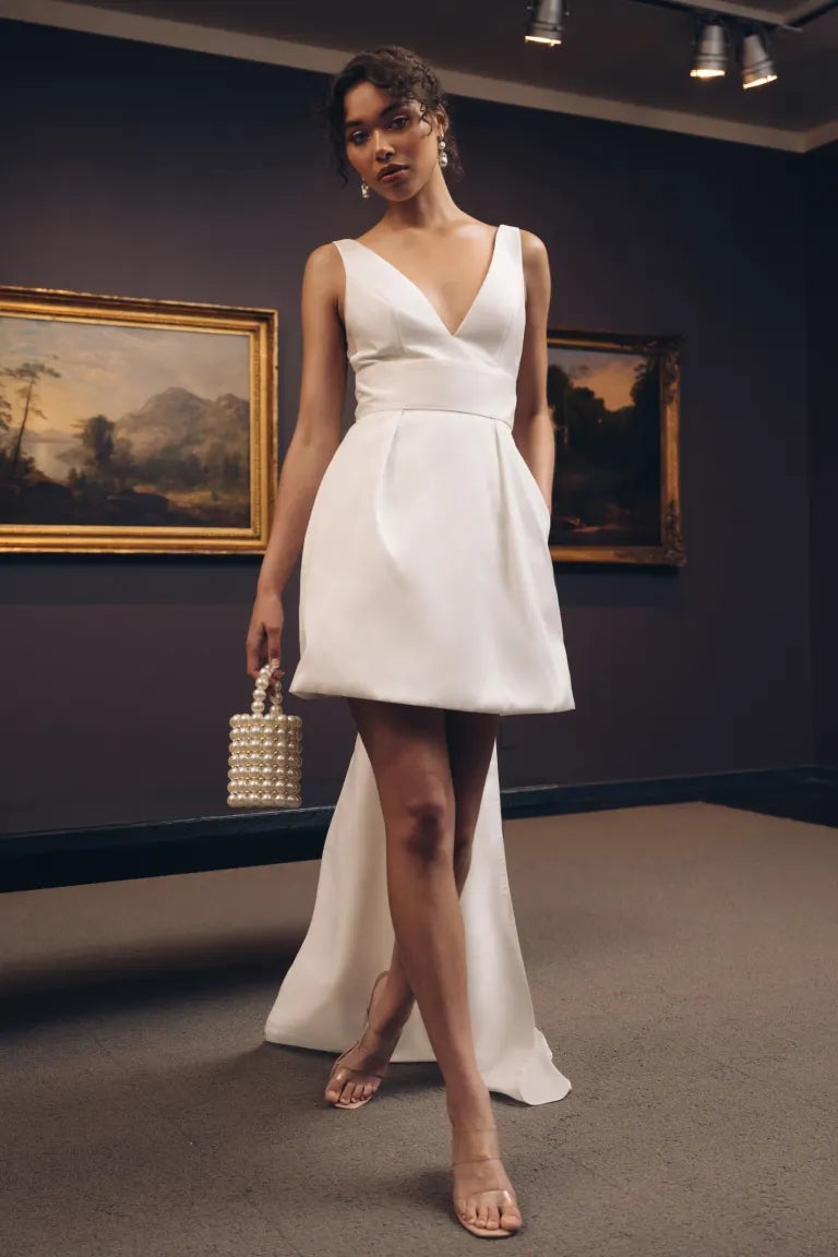short dress with bow train Mini Sheath Wedding Dress Strapless Satin Short Train with Big Bow Sleeveless Backless Plus Size Garden Bridal Gown CL1571 from Dhgate Sheath Wedding Dresses