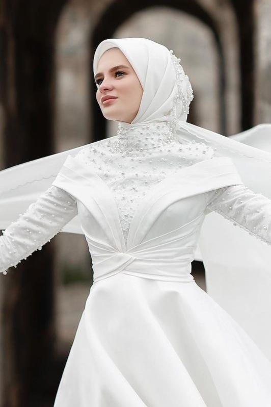 Muslim Pearls Wedding Dress Full Sleeves