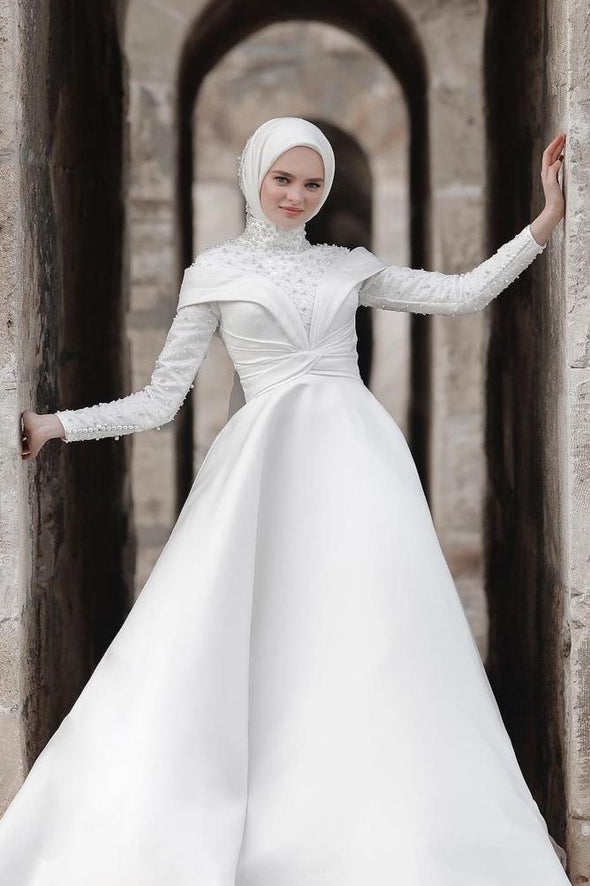 Muslim Pearls Wedding Dress Full Sleeves