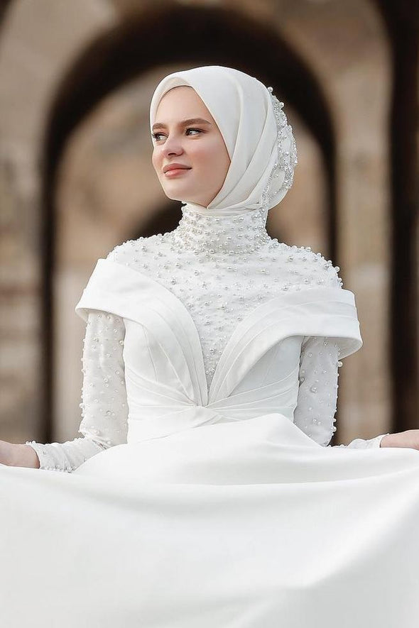 Muslim Pearls Wedding Dress Full Sleeves