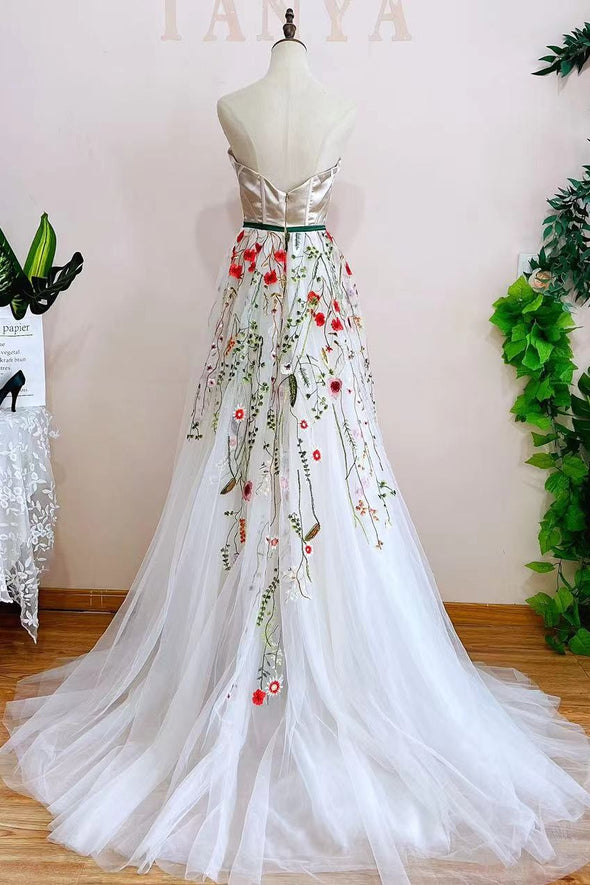 Bohemian Floral Lace Tulle Wedding Bridal Gown ZW182