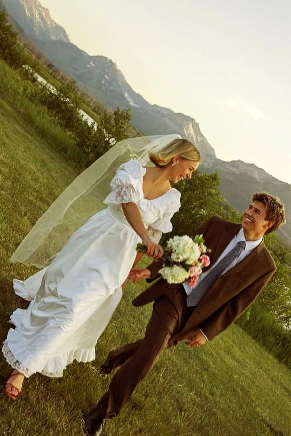 #DZ9350 V Neck Half Sleeves A Line Taffeta Lawn Wedding Dress