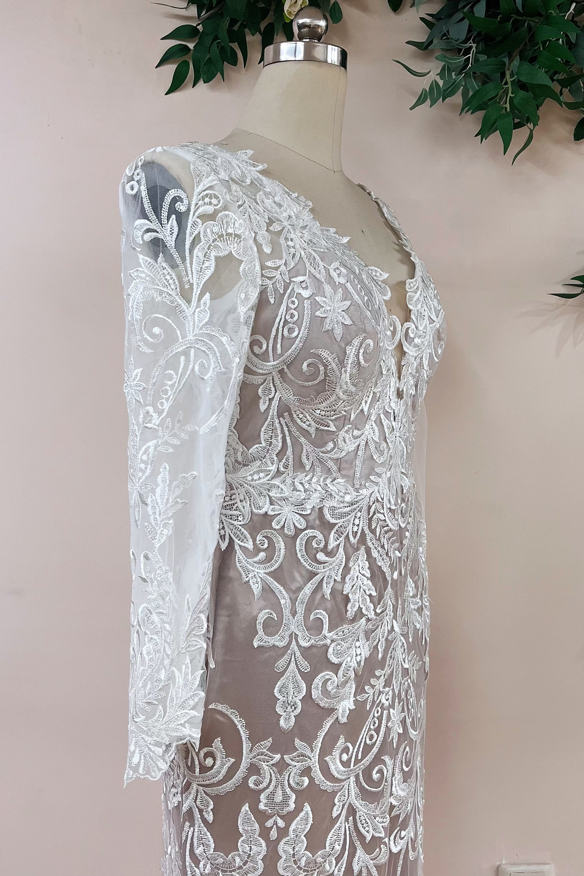 Backless Lace Long Sleeve Mermaid Wedding Dress TBW65 TANYA BRIDAL Backless Lace Long Sleeve Mermaid Wedding Dress TBW65 TANYA BRIDAL