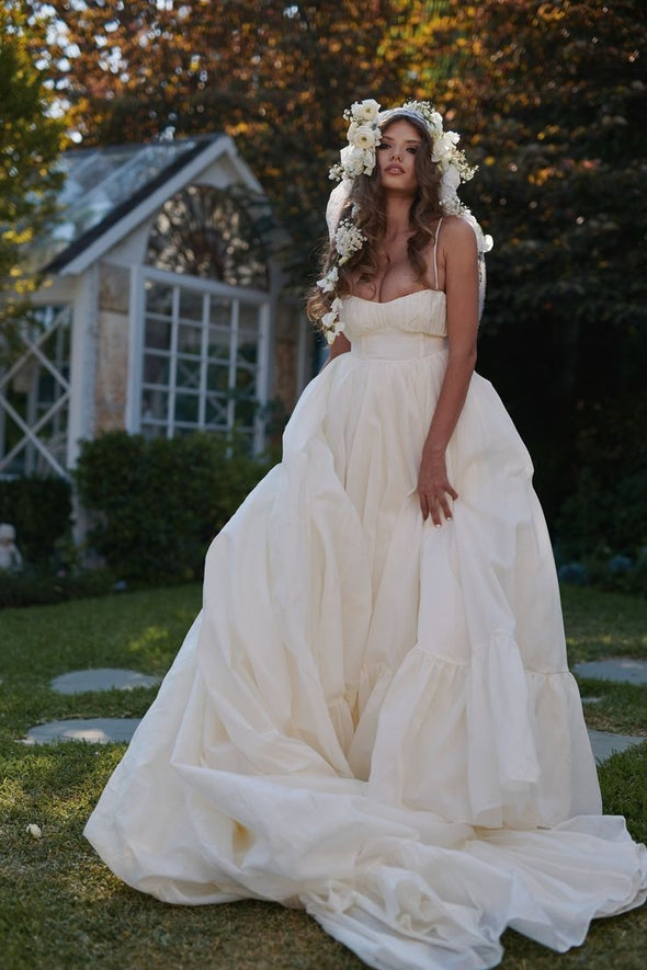 #DZ9356 Vintage Taffeta A Line Long Ruffles Wedding Dress