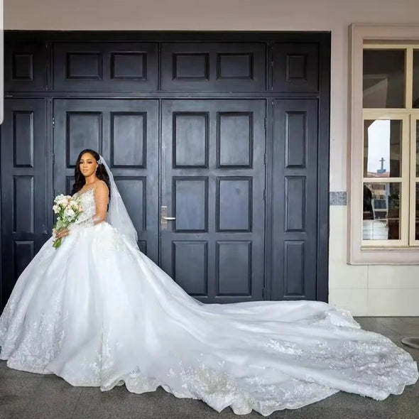 #DZ9360 Luxury White Wedding Dresses Beaded Appliques