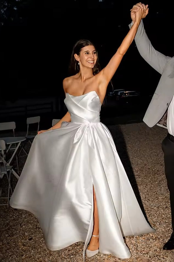 #DZ9333 Wedding Dress Modern Side Split Gathering Skirt