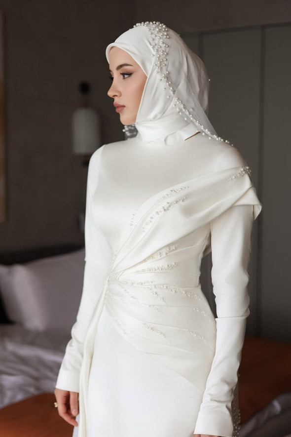Elegant Long Hijab Wedding Dress With Beads