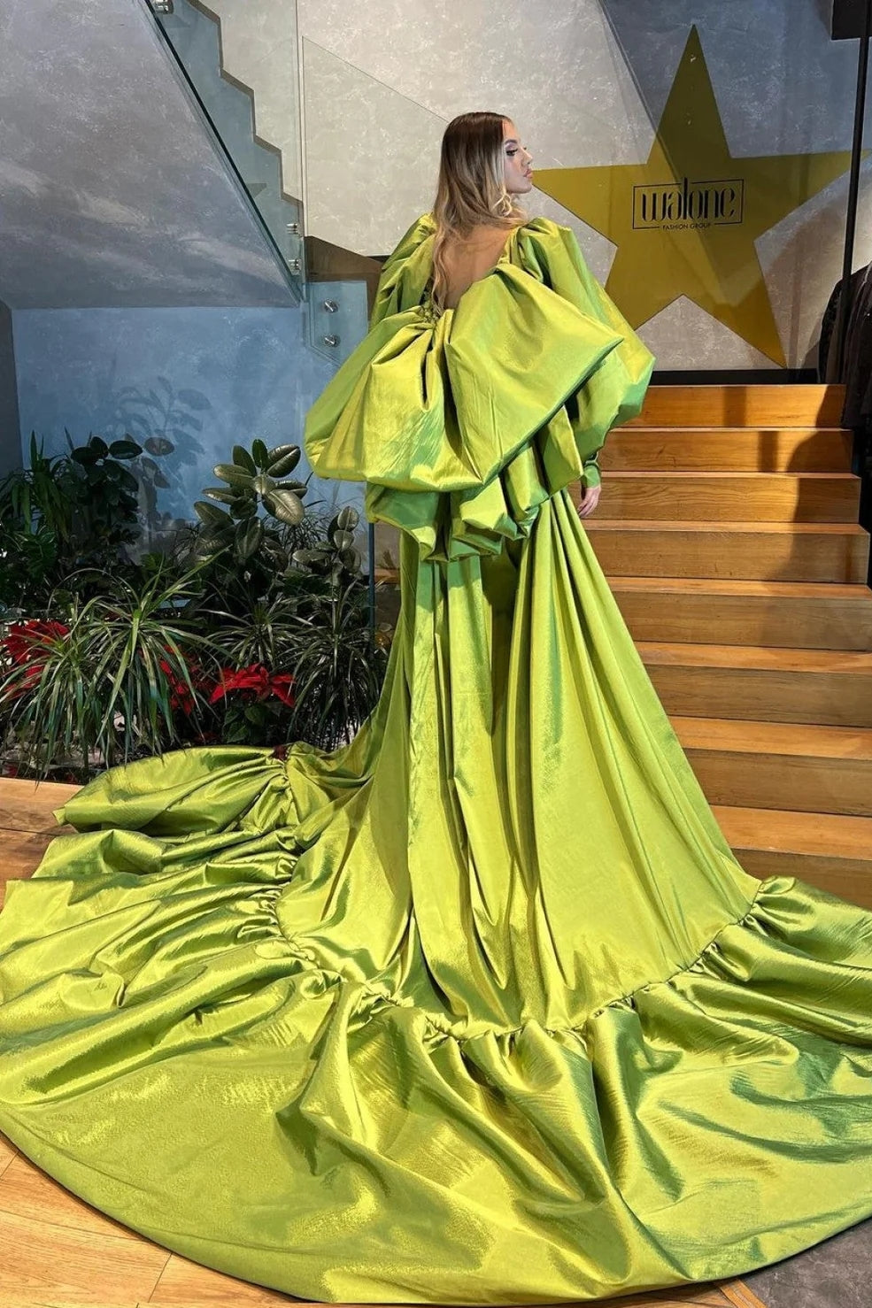 New Fashionable Taffeta Long Green Evening Dress Cape TANYA BRIDAL New Fashionable Taffeta Long Green Evening Dress Cape TANYA BRIDAL