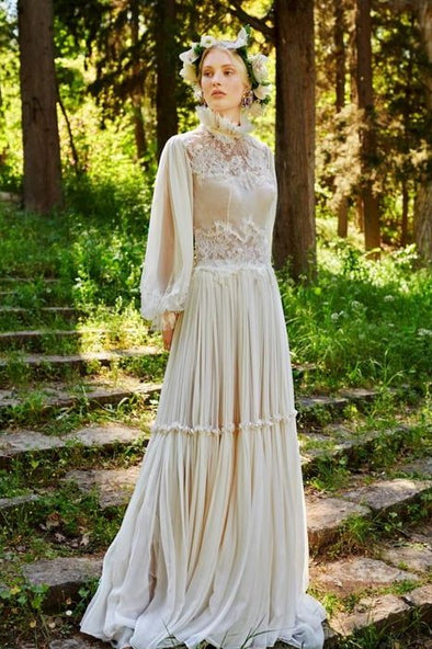 Bohemian Long Sleeves Chiffon A Line Wedding Dress with Lace