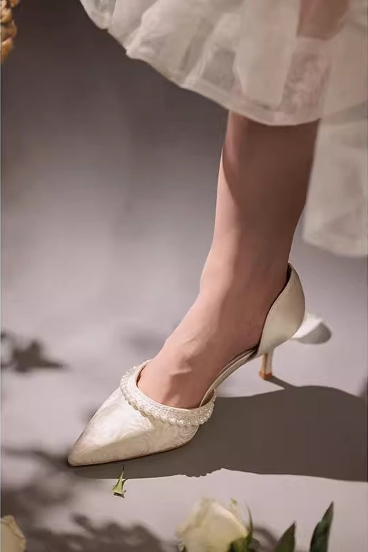 Light Champagne Rose Bride Shoes With Pearls
