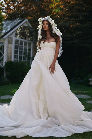 #DZ9356 Vintage Taffeta A Line Long Ruffles Wedding Dress