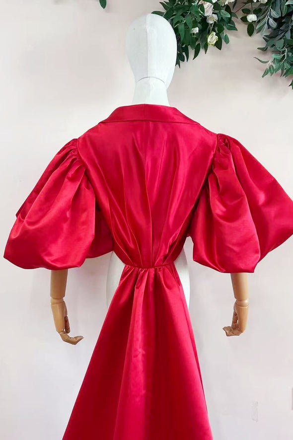 Dark Green Puff Sleeved Fashion Cape With Puffy Sleeves