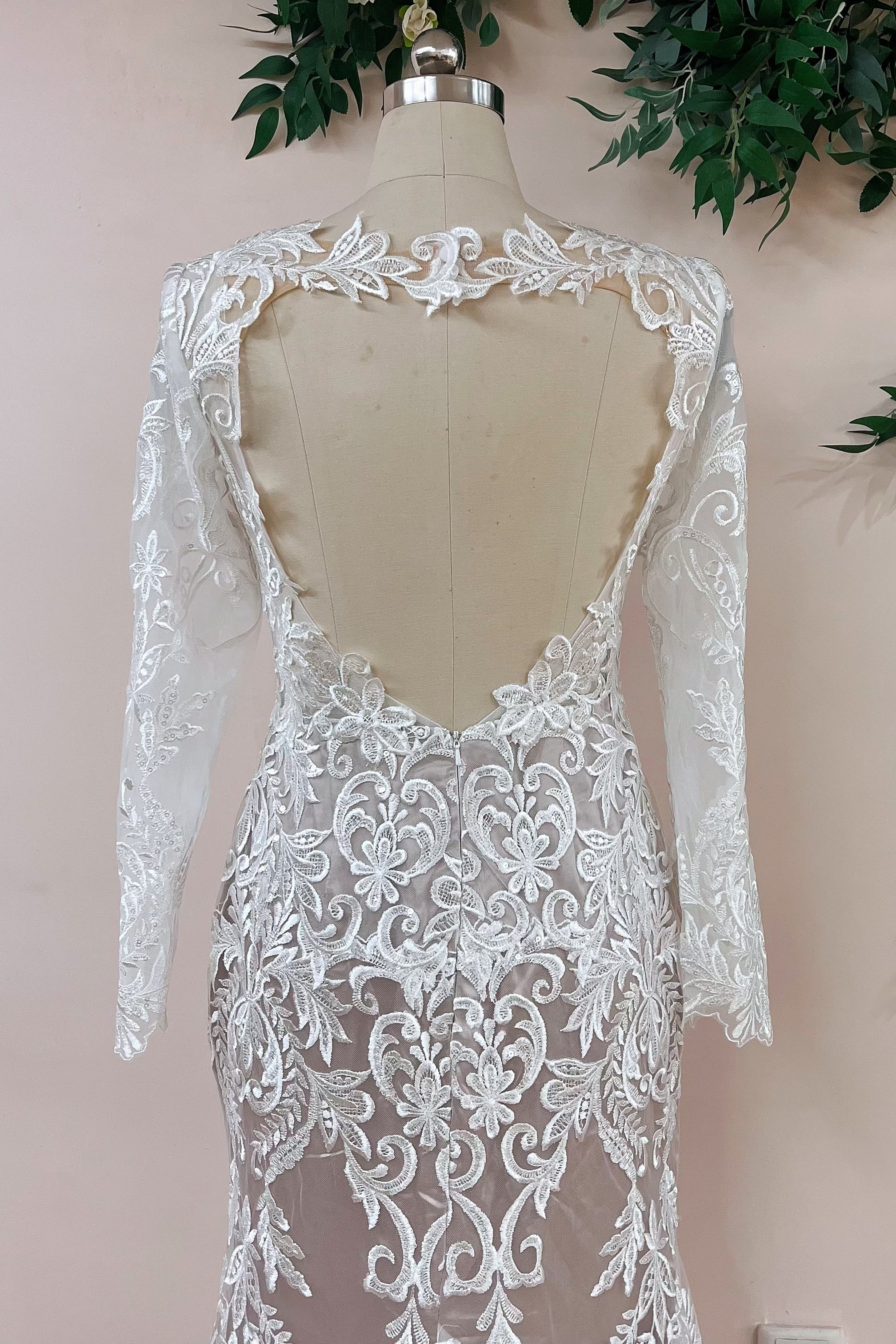 Backless Lace Long Sleeve Mermaid Wedding Dress TBW65 TANYA BRIDAL Backless Lace Long Sleeve Mermaid Wedding Dress TBW65 TANYA BRIDAL