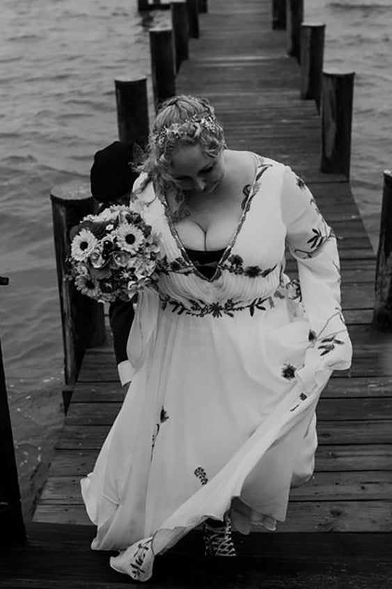 Big Size Long Flutter Sleeve Embroidered Flowers Bridal Gown
