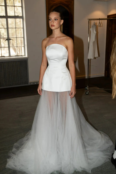 Strapless A Line Wedding Dresses Fashion Bridal Gowns Chic DW886