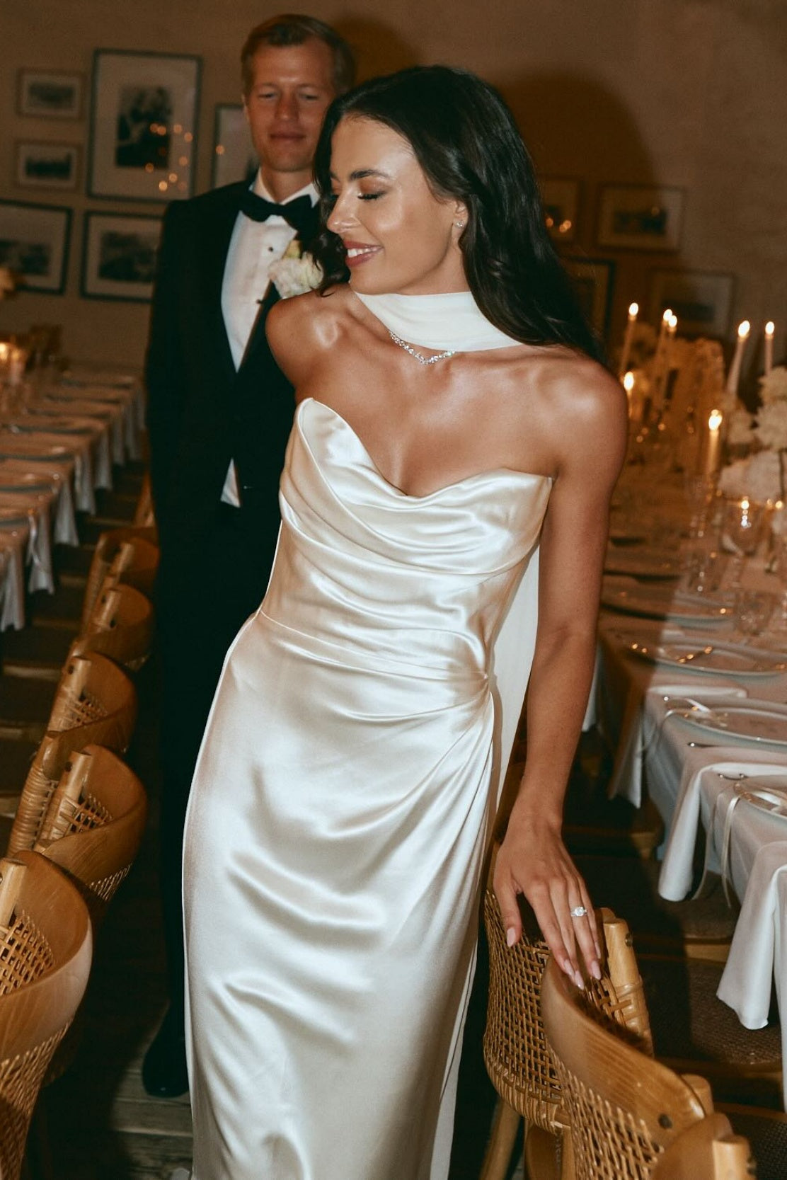 DZ9550 Simple Long Wedding Dress With Neck Scarf – TANYA BRIDAL DZ9550 Simple Long Wedding Dress With Neck Scarf – TANYA BRIDAL