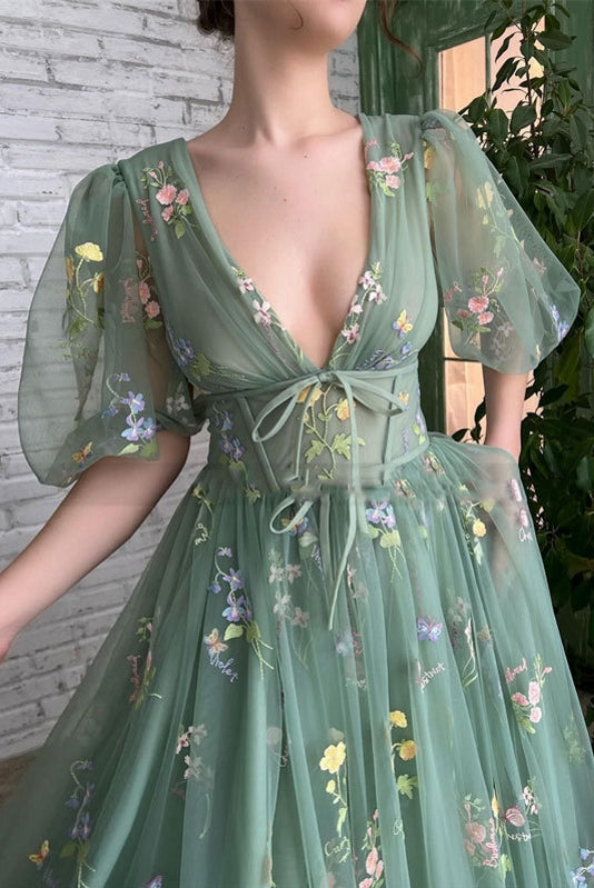 Embroidery A Line V Neck Tulle Homecoming Dress Short Sleeves