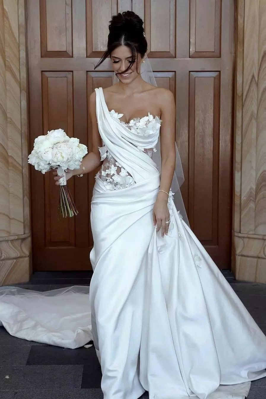 Luxury 3d floral lace mermaid wedding dress TANYA BRIDAL Luxury 3d floral lace mermaid wedding dress TANYA BRIDAL