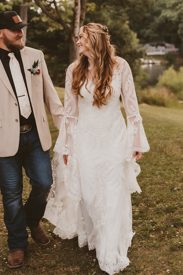 Outdoor Lace Wedding Dress Open Back Mermaid