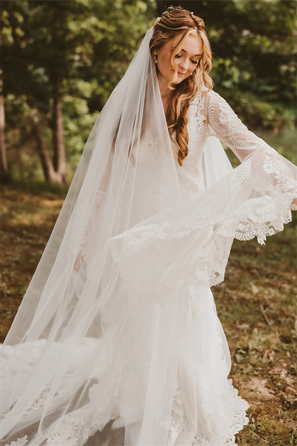 Outdoor Lace Wedding Dress Open Back Mermaid