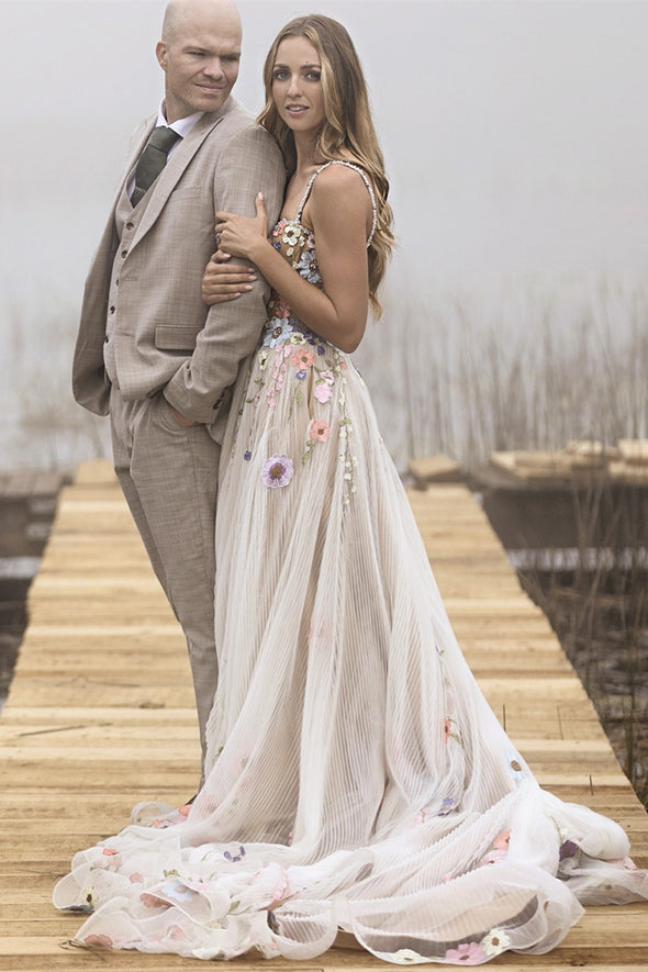 Top Corset Boning Backless Colorful 3D Embroidery Flower Bridal Gown