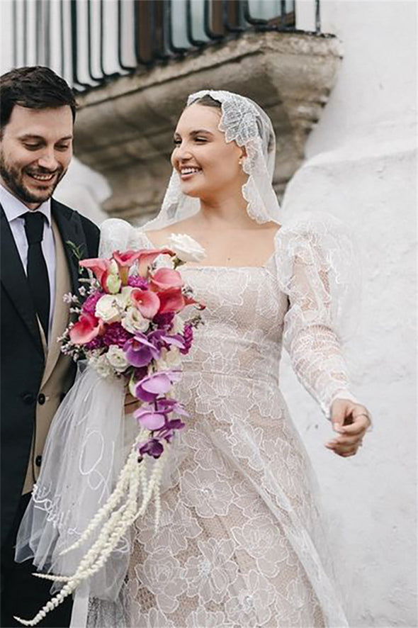 Square Neck Backless Boho Unique Build-Bras Romantic Bridal Gowns