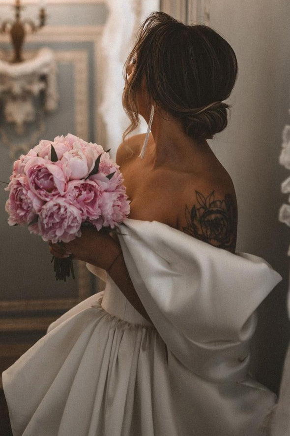 Outdoor Short Wedding Dress Off Shoulder Drape