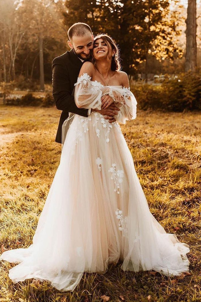 Floral Lace Appliques Mesh Tulle Wedding Gown TANYA BRIDAL Floral Lace Appliques Mesh Tulle Wedding Gown TANYA BRIDAL