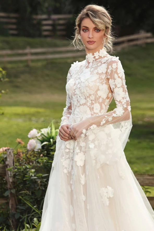 Vintage High Neck Full Sleeves 3d Lace Applique