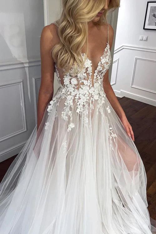 Spaghetti V-Neck Lace Appliques Tulle Rustic Wedding Dress
