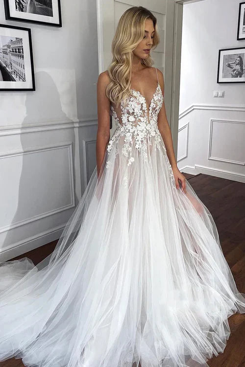 Spaghetti V-Neck Lace Appliques Tulle Rustic Wedding Dress