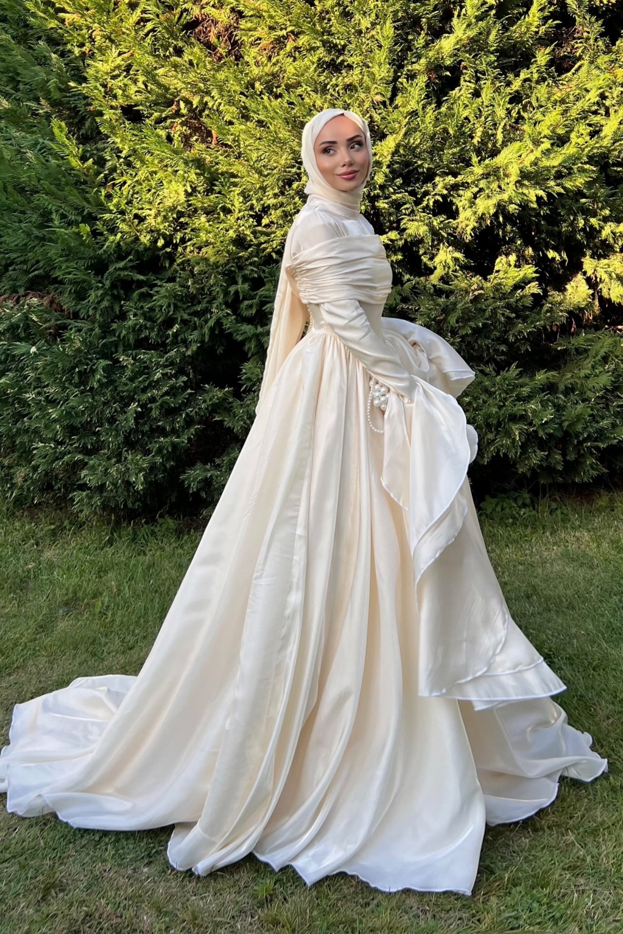 DZ9445 Taffeta Muslim Wedding Dress Long Sleeves – TANYA BRIDAL