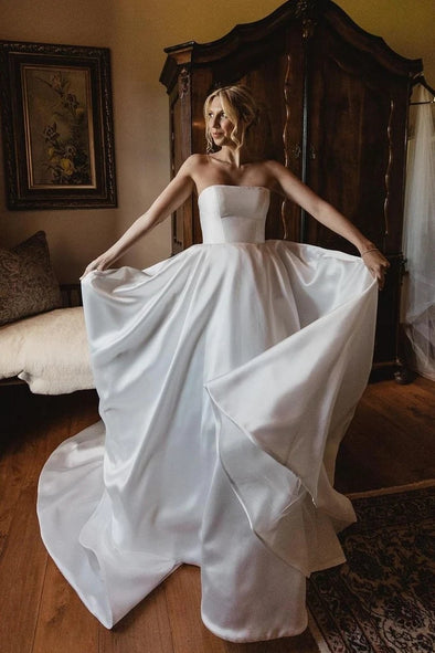 Garden Wedding Dress A Line Satin Strapless Bridal Gown