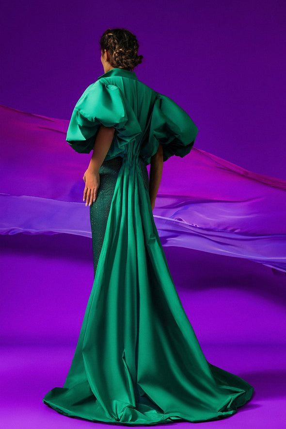 Dark Green Puff Sleeved Fashion Cape With Puffy Sleeves