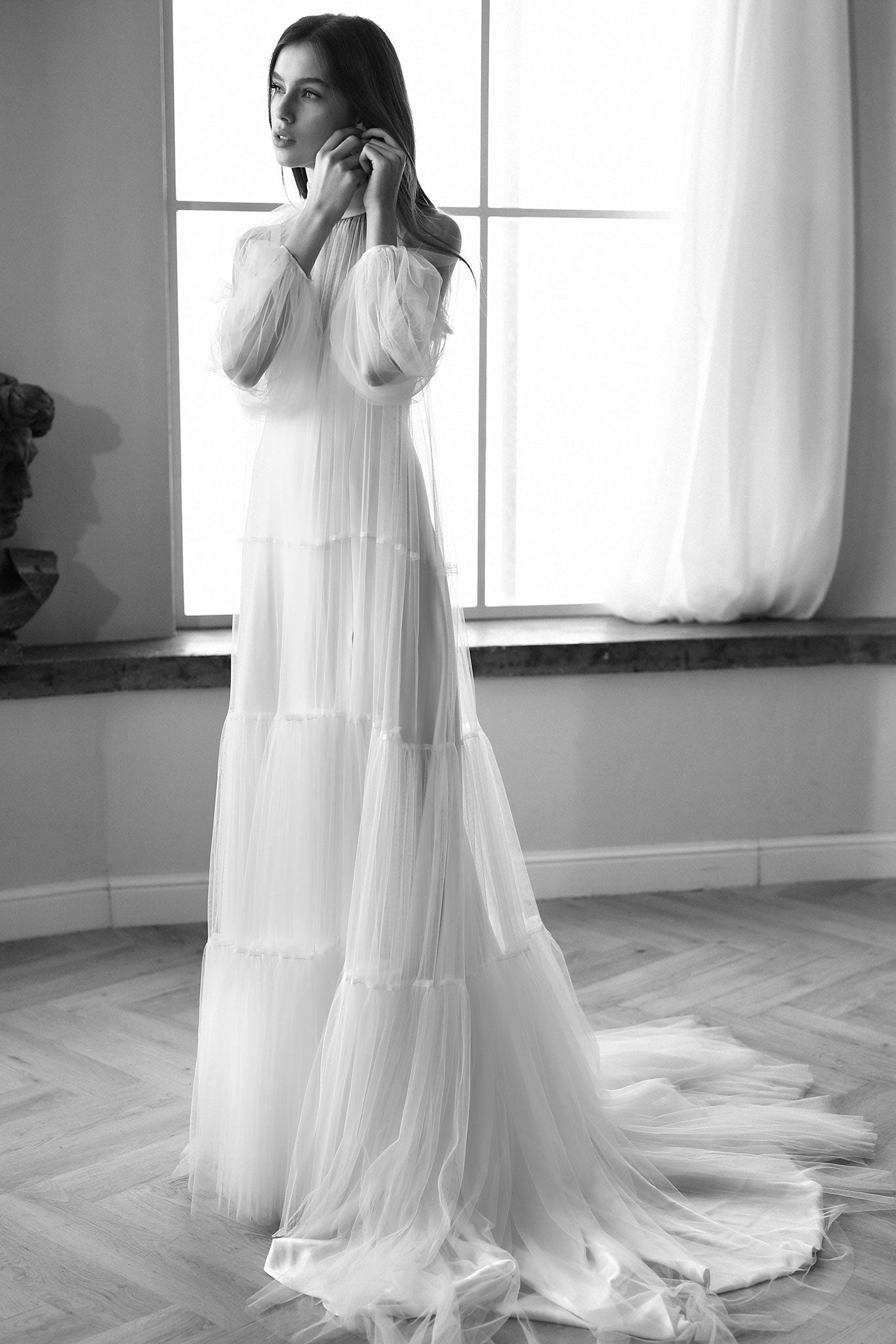 Bohemian Soft Tulle Long Sleeves Wedding Dress Ruffles – TANYA BRIDAL
