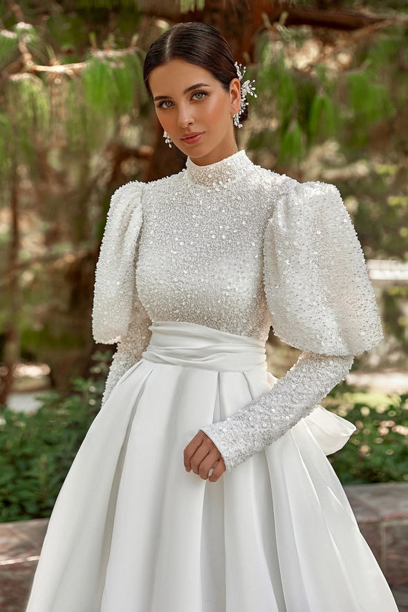 Luxury Heavy Beads Long Sleeves A Line Wedding Gown