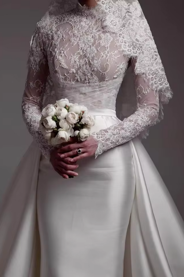 #DZ9375 Meerjungfrau-Brautkleid mit Schleier-Applikationen