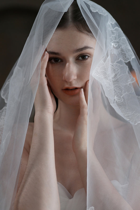 Lace Flower Appliques Face Wedding Veil