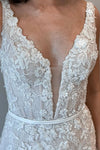 V Back Lace Mermaid Long Wedding Dress