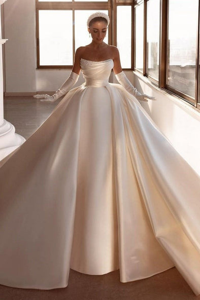 Gorgeous Long Ball Gown Strapless Satin Wedding Dress With Beads