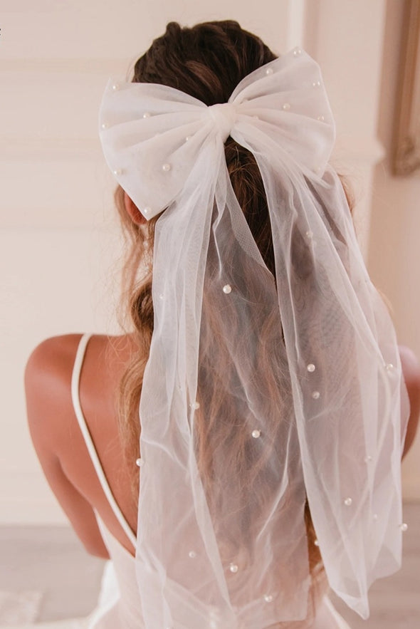 Bride Single Party Mesh Headdress Pearl Short Veil V04A