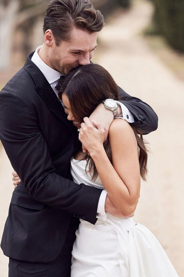 Modest Simple Long Wedding Gown With Split Court Train