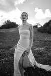 Sheer Lace Neckline Wedding Dresses Split Design Vestido De Noivas Chic DW809