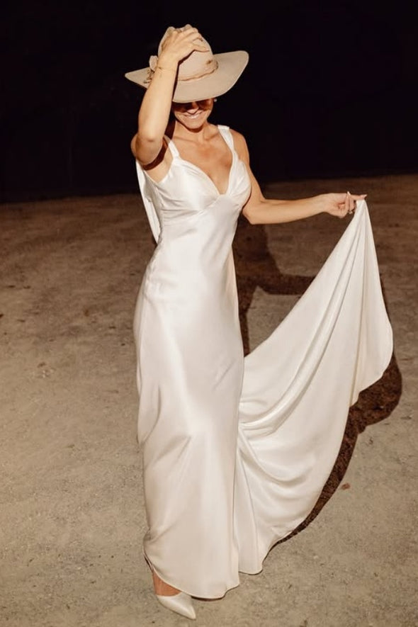 #DZ9310 Long Simple Sheath Wedding Dress