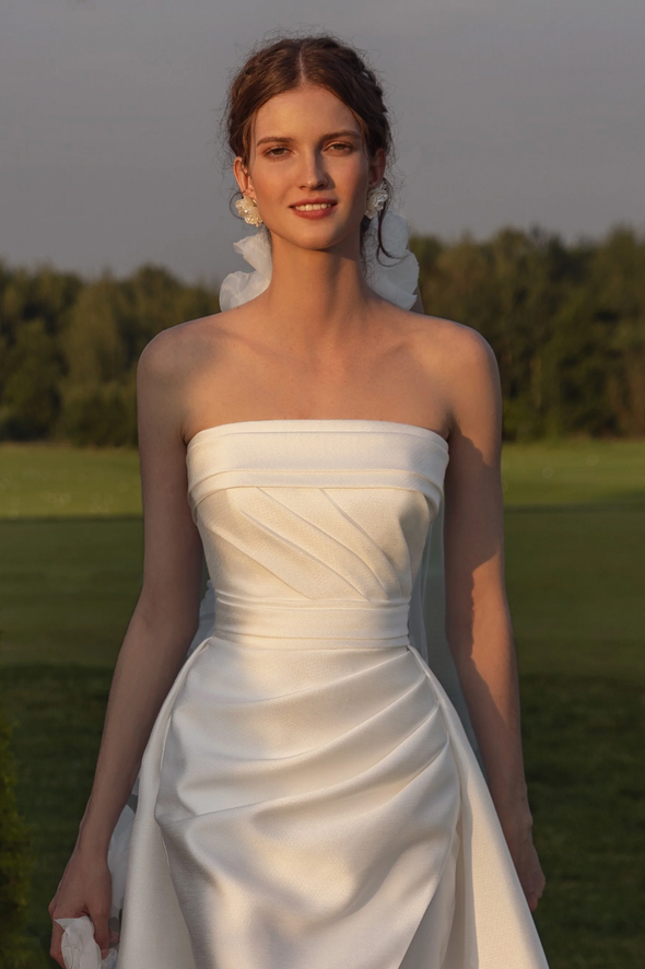 Strapless Sheath Satin Wedding Dresses With Flower Veil DW883